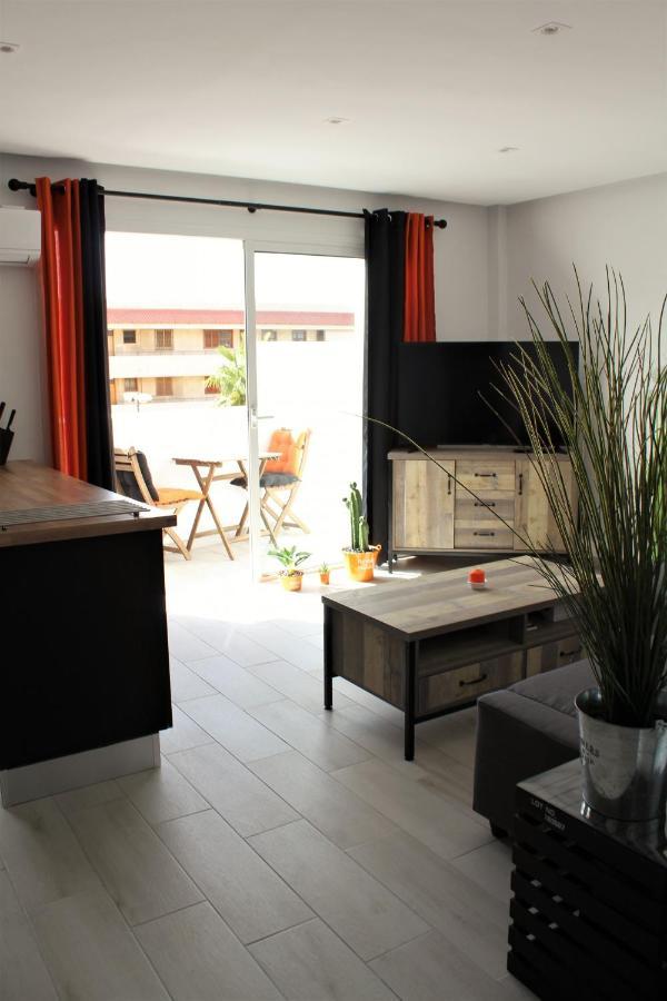 Modern And Lovely Apartment In Los Cristianos ลอส กริสเตียนอส ภายนอก รูปภาพ