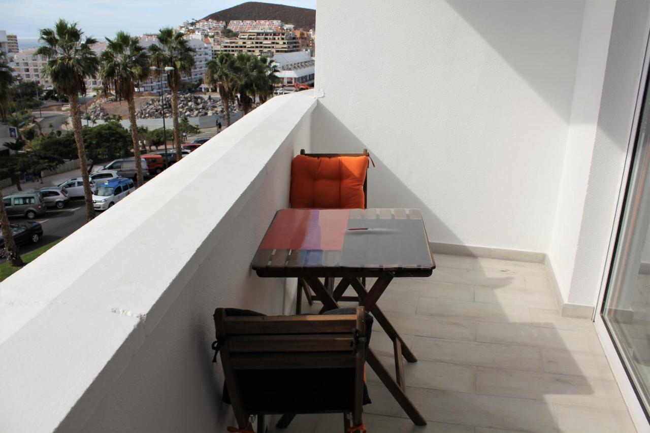 Modern And Lovely Apartment In Los Cristianos ลอส กริสเตียนอส ภายนอก รูปภาพ
